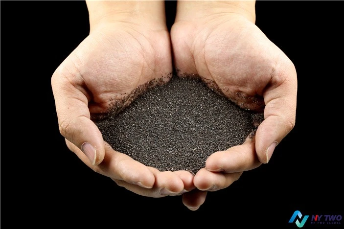 In Addition To Brown Fused Alumina Powder, We Also Offer A Wide Range Of Other Abrasive Products, Including Silica Sand, Aluminum Oxide, And Zirconia.